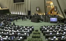 لزوم رسیدگی به بازار سیمان، موضوع تذکر ۶۹ نماینده به رزم‌حسینی