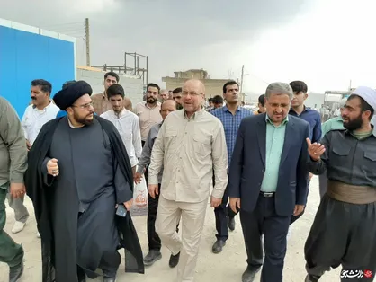 قالیباف در کنار جهادگران قرارگاه امام رضا(ع)+ تصاویر