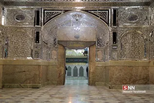 ئئ