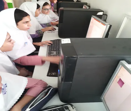 اتصال تمام مدارس به اینترنت تا پایان امسال