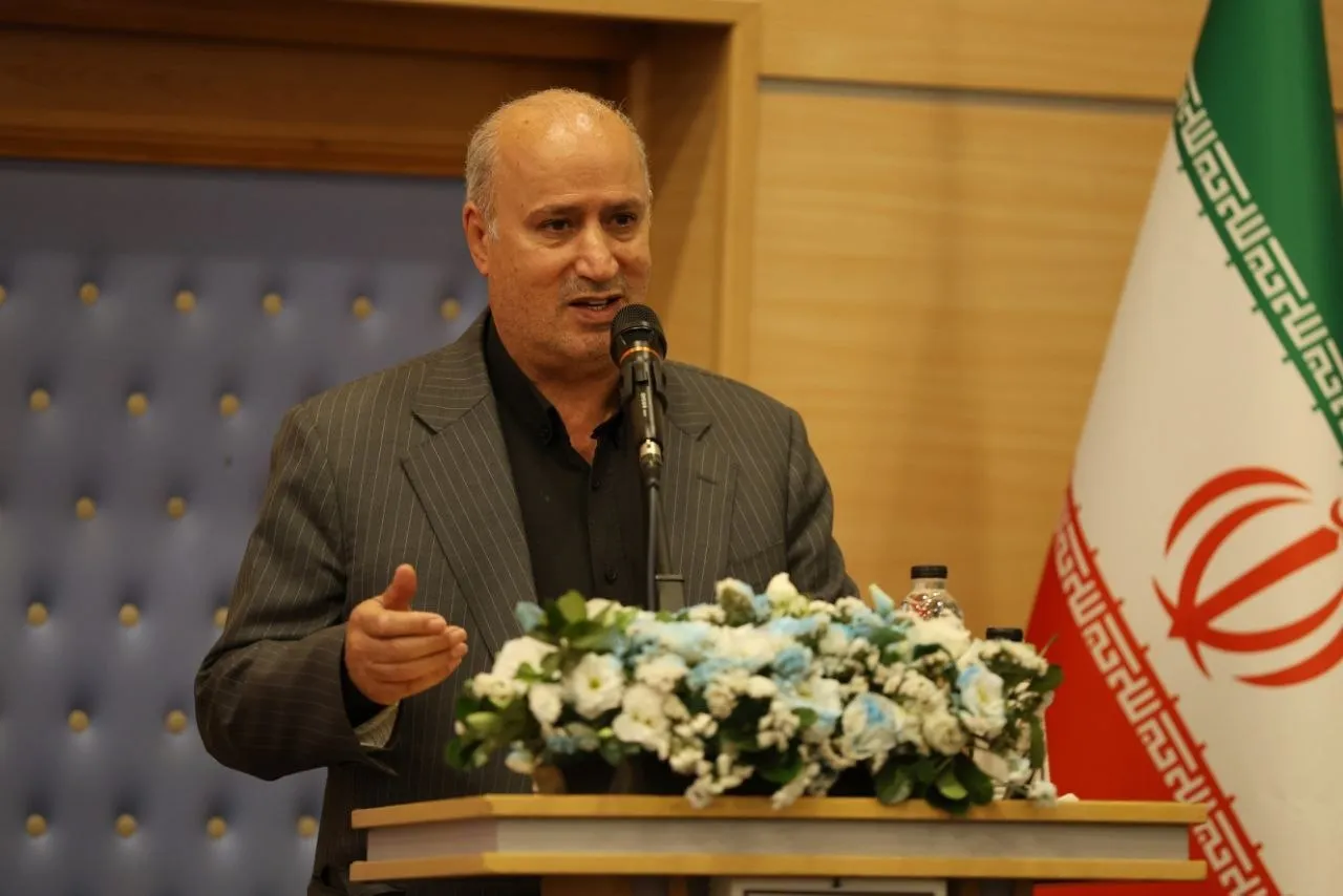 تاج: هوش مصنوعی باید در فوتبال ایران گسترش پیدا کند /تمام بازی‌های لیگ با استفاده از VAR برگزار می‌شود