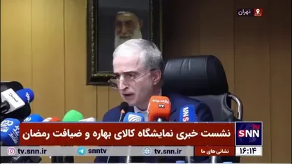 شهرداری باید کمک ما کند ما این دستفروشان کنار پیاده&zwnj;رو&zwnj;ها را ساماندهی کنیم.