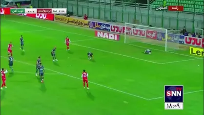 فرشاد احمدزاده موقعیت صد درصد گلزنی را به تیر دروازه کوبید