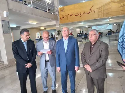 وزیر علوم: آزمون الکترونیکی در مقیاس کوچک برگزار می&zwnj;شود