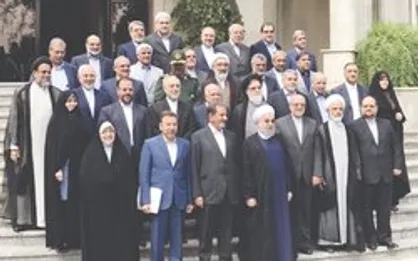 توزیع رانت در دولت روحانی به اندازه&zwnj;ی ۱۰ سال یارانه کل مردم ایران!