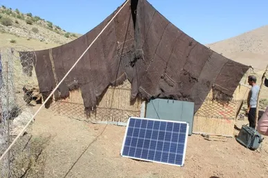 ۳۵۰ پنل خورشیدی بین عشایر کرمانشاه توزیع می‌شود