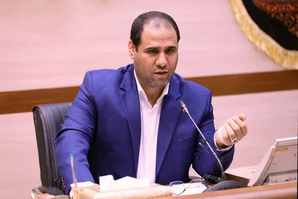 واکنش صحرایی به بازتاب سخنانش درباره &laquo;تفکیک جنسیتی&raquo; کتب درسی/ ۱۰ روز بی&zwnj;کیف و کتاب در طول سال
