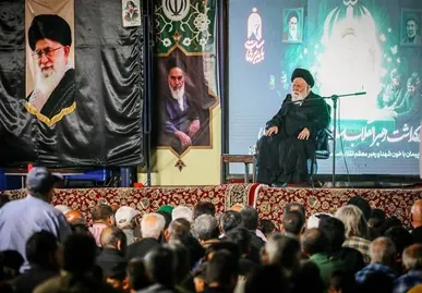علم‌الهدی: خونخواهی امام شهید تنها در سایه مقاومت محقق می‌شود