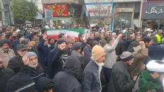 تشییع پیکر شهید جنگ رمضان در فاضل‌آباد گلستان