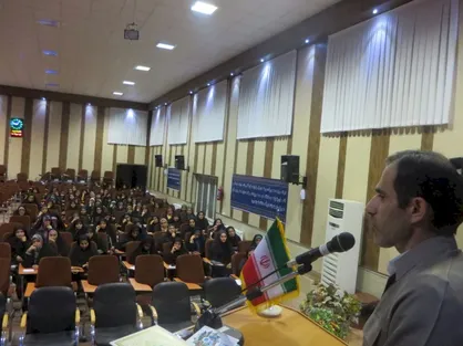 کرسی مجلس را با سهم&zwnj;خواهی اشغال کردند ولی قانونی به نفع مردم تصویب نکردند