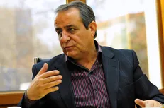 کشتی‌آرای: سکه ۷۰۰ هزار تومان ارزان شد/ پیش‌بینی‌ قیمت طلا و سکه در روزهای آینده