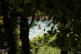 شنا در بش قارداش