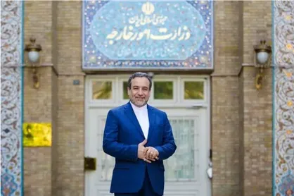 عراقچی: از خداوند متعال برای برادر عزیز خود آقای امیرعبداللهیان موفقیت و سربلندی مسئلت می&zwnj;نمایم / انشاالله مشاوری امین برای ایشان خواهم بود