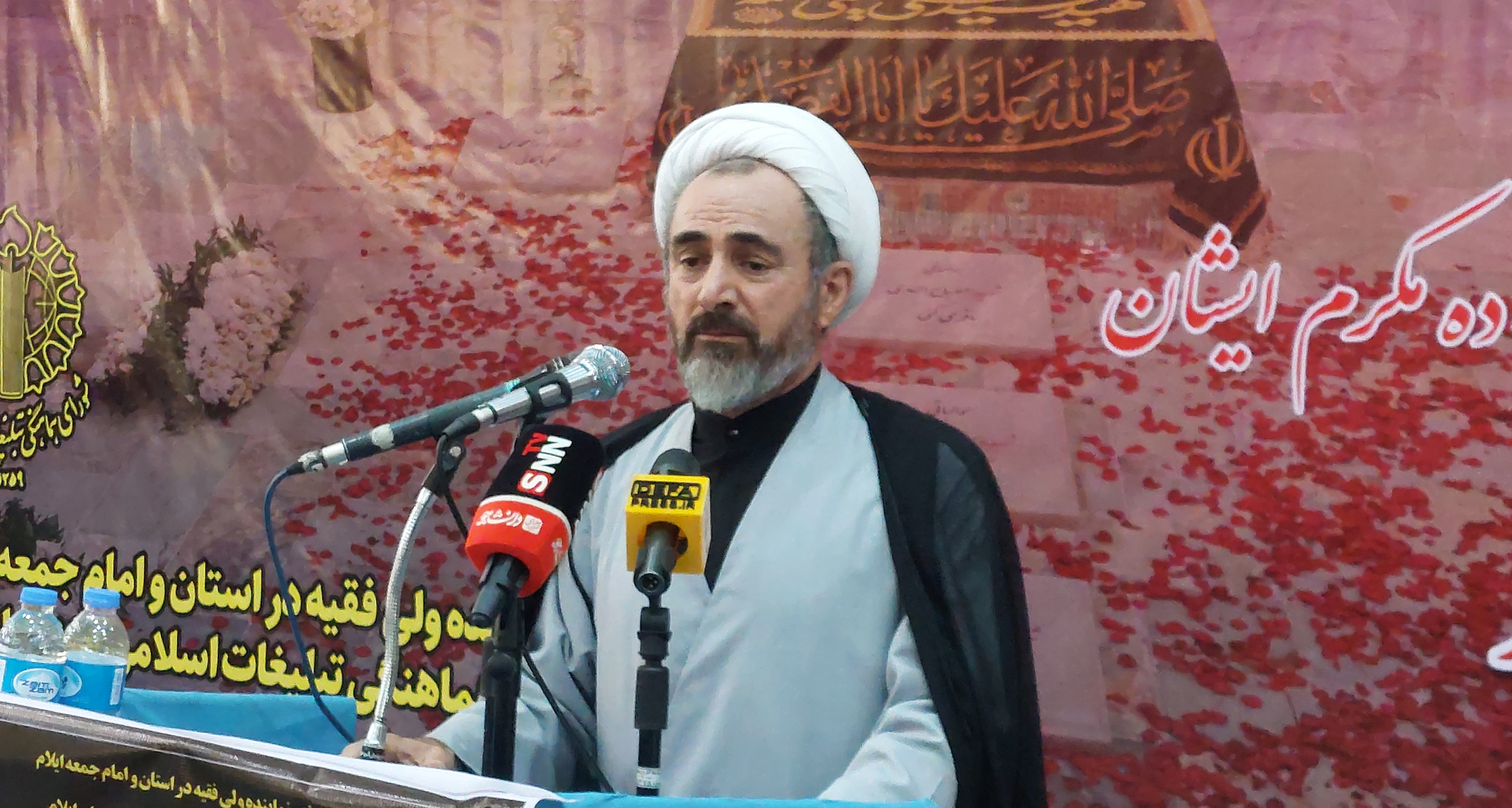 مراسم بزرگداشت اربعین شهید در مسجد جامع ایلام برگزار شد