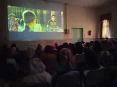 اکران ویژه برای دانش‌آموزان «شجره طیبه» با استقرار سینماهای سیار در میناب