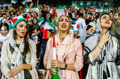 ورزشگاه آزادی آماده حضور خانواده&zwnj;ها +عکس
