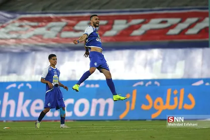 دیدار تیم&zwnj;های استقلال و پرسپولیس