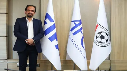 شریفی: فدراسیون فوتبال ایران روز&zwnj;های سختی را سپری می&zwnj;کند / خواهش می&zwnj;کنم آن&zwnj;هایی که می&zwnj;توانند کمک کنند