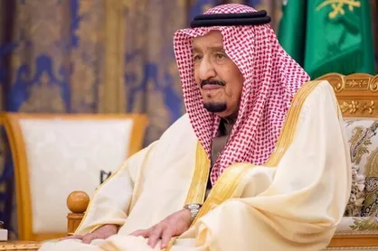 پادشاه عربستان خطاب به سعودی&zwnj;ها: نماز باران بخوانید