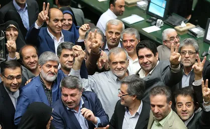 قوانین معطل مانده؛ عامل بدبختی&zwnj;های اقتصادی / سازمان مالیات: با ناجا تفاهم&zwnj;نامه نوشتیم با سایر دستگاه&zwnj;ها در حال توافقیم!
