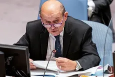 لودریان بازهم ضرب الاجل تعیین کرد