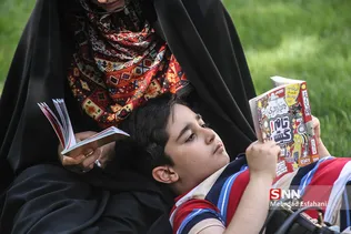
دعای روز عرفه در دانشگاه تهران
