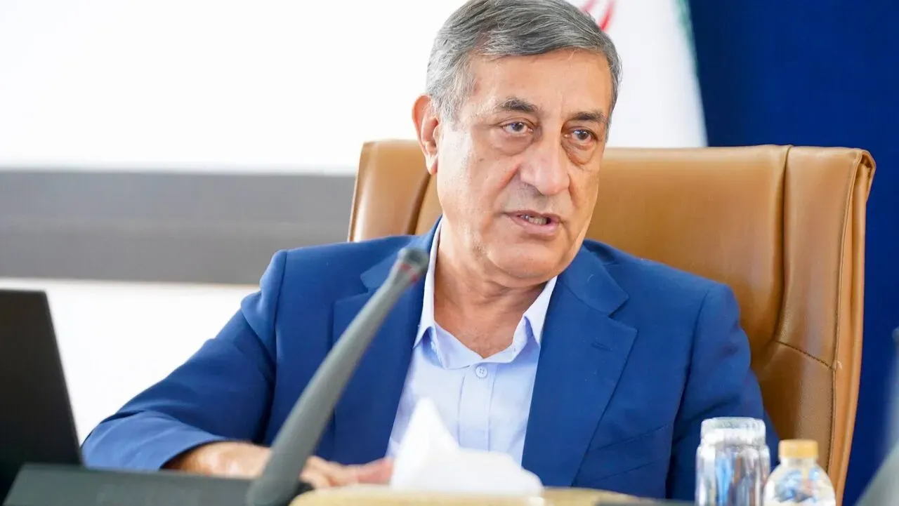 آقا جعفر ول کن دیگه! / همزمانی شرکت قائم پناه در جشن روز ملی عربستان و حمایت بن سلمان از محاصره ایران + فیلم