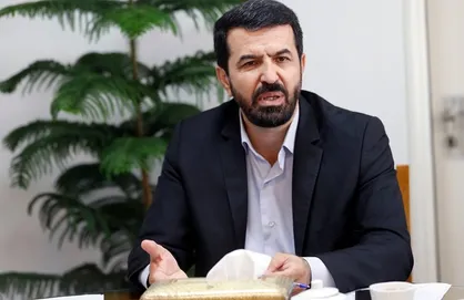 ملانوری: به لحاظ سیاسی کشور در فضا وشرایط خاصی قرار دارد