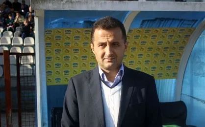محمودزاده: اجرای قانون منع ورود خارجی&zwnj;ها به فوتبال باید چکش&zwnj;کاری شود