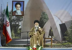 روایتی از  حضور رهبر شهید انقلاب در دانشگاه‌ها؛ از حفظ حیات سیاسی دانشجو تا جنبش نرم‌افزاری
