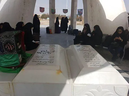 اتوبوس دختران دانشجو به اردو&zwnj;های راهیان نور اعزام شد/ می&zwnj;خواهیم با رفتن به این سفر خانه تکانی دل کنیم