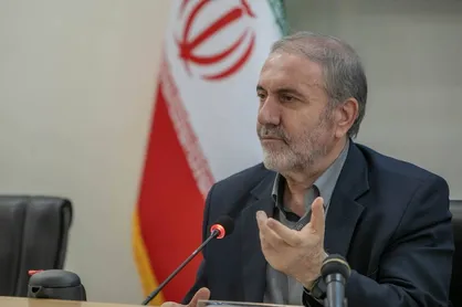 شقایق اولیفرا جای خشخاش را می&zwnj;گیرد / اظهارات عجیب درباره خلوص مواد مخدر کشف شده + فیلم