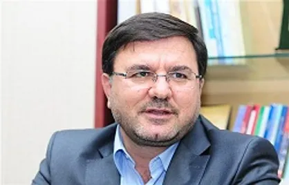 نعمتی: وام&zwnj;های فعلی بانک&zwnj;ها دشمن تولید و تولیدکنندگان است