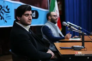 بررسی نقش رسانه در اعتراضات مردمی