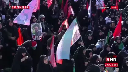 رجزخوانی مردم ایران با نوای حیدر حیدر در مراسم وداع رهبر شهید انقلاب