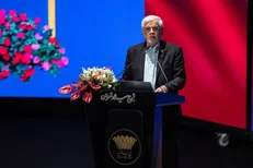 عارف : ضوابط و قوانین بیمه ما جنگ را شامل نمی‌شود / ذات بیمه مصونیت بخشی است +فیلم