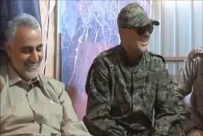 واکنش حاج قاسم با دیدن پیکر &laquo;مصطفی بدرالدین&raquo; / آخرین دستنوشته ذوالفقار چه بود+عکس