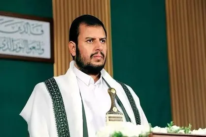 مسلمانان با حرکت در مسیر اسلام عزت خود را بازخواهند یافت