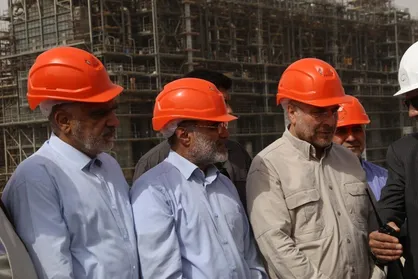رئیس مجلس: صنایع پایین دستی پتروشیمی گچساران راه اندازی شود