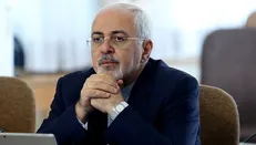 بسیج دانشجویی دانشگاه شیراز جواد ظریف را به مناظره با نبویان دعوت کرد