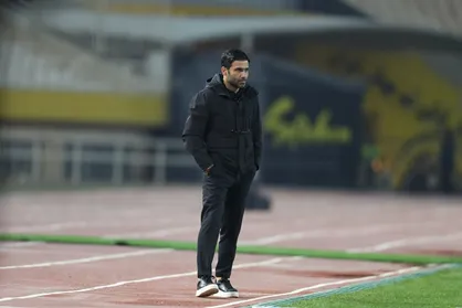 روانخواه: تا آخرین لحظه برای سقوط نکردن می&zwnj;جنگیم