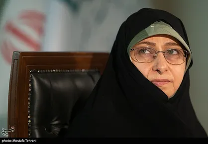 دشمن در حال ترویج معضل بی هویتی در جامعه است
