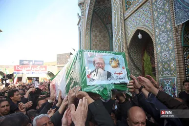 تشییع پیکر شهید علی لاریجانی در شهر مقدس قم