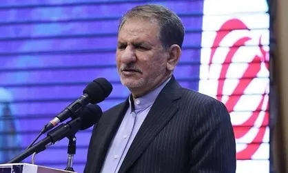 دست&zwnj;هایی در کار است تا جوانان نسبت به آینده بیمناک شوند/ سردار قاسم سلیمانی جان برکف&zwnj;ترین انسان کشور است