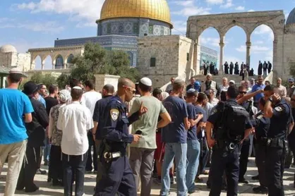 تعرض شهرک&zwnj;نشینان به مسجدالاقصی با چراغ سبز نظامیان صهیونیست