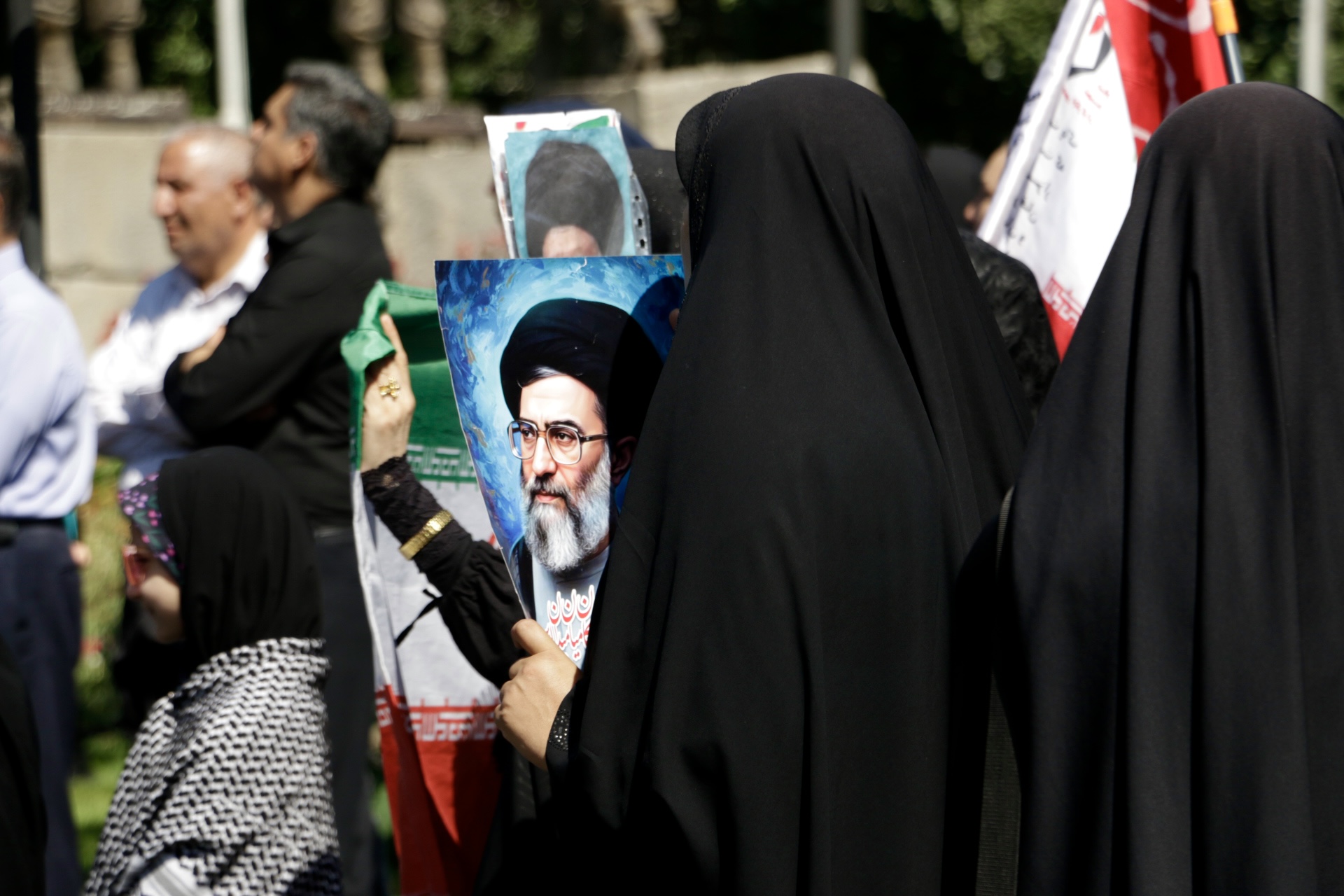 پیکر مطهر شهید سرتیپ دوم «محمود ملاجباری» در تبریز تشییع شد