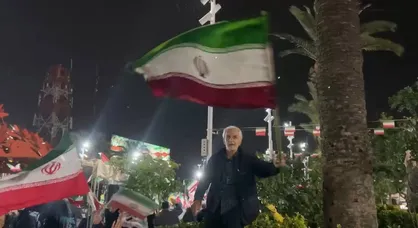 پیرمردهایی که روی صندلی نماز می&zwnj;خوانند و در میدان می&zwnj;تازند+فیلم