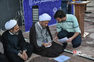 
نشست صمیمی تشکل های دانشجویی با نماینده ولی فقیه در استان فارس
