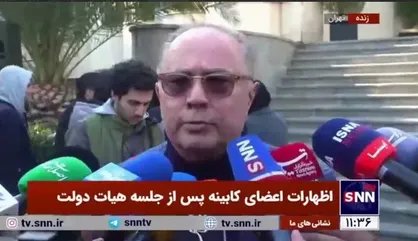 دبیری: بحث تغییر قیمت بنزین مطرح نیست/ دولت موافق دادن سهمیه بنزین به کد ملی است