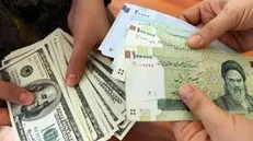 تغییرات قیمت رسمی ارز/ دلار همچنان ۴۲۰۰ تومان
